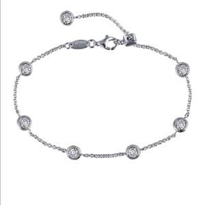 Simulation Diamond Station Bracelet